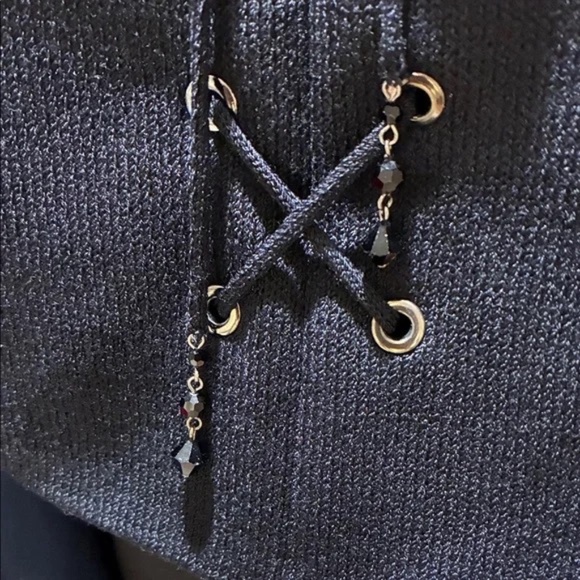 NEW with Tags St. John Corset Top - Picture 3 of 3